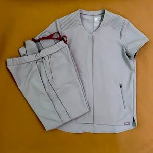 COPY - FIGS SCRUBS SET GRAY LIMITED EDITION